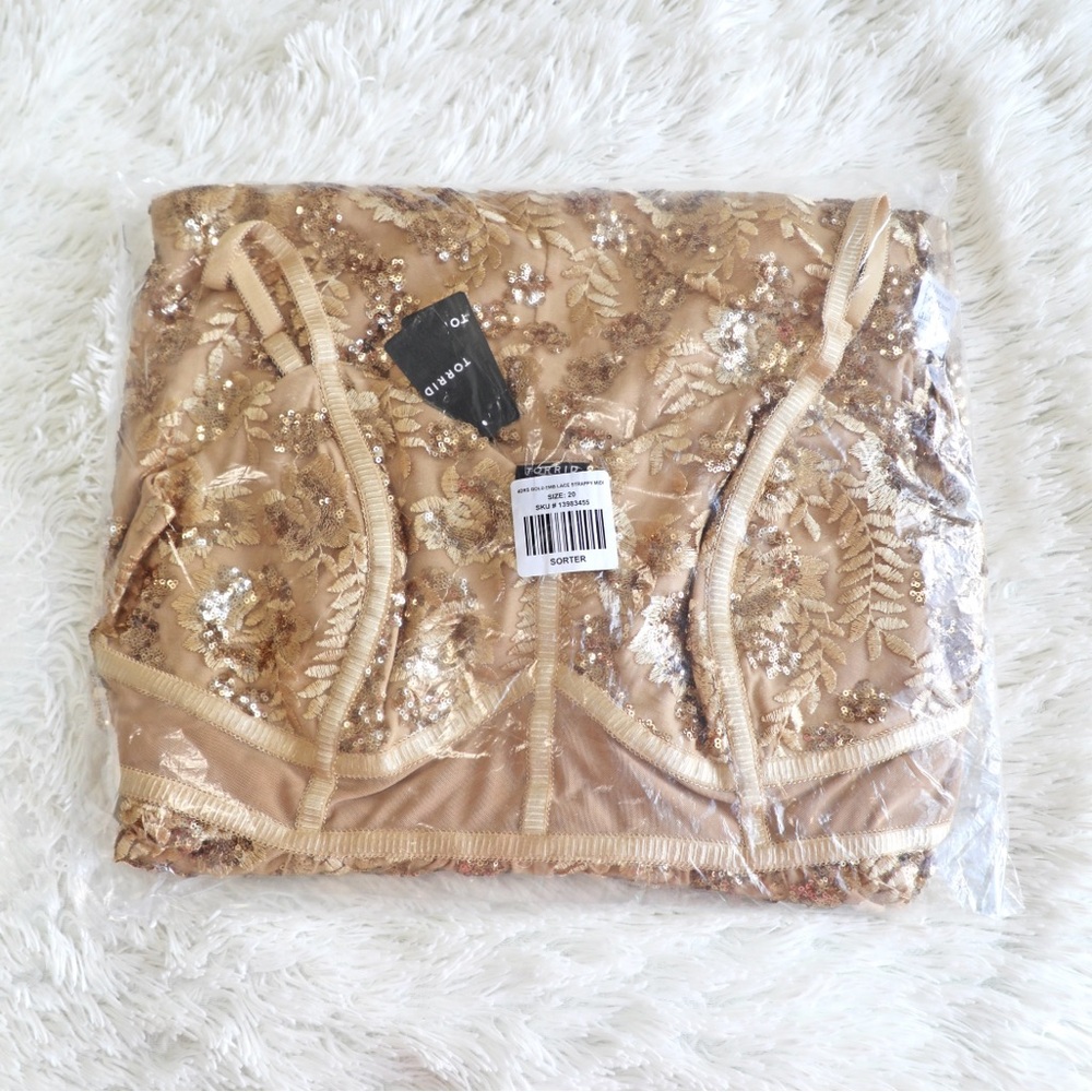 Torrid Gold Mesh Embroidery & Sequin Midi Dress Size 20 - Picture 4 of 4